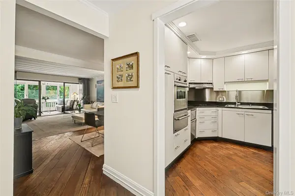 34 Heritage Hills Unit #C, Somers, NY 10589