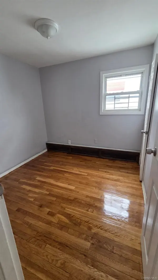 448 Beach 64th ST, Arverne, NY 11692