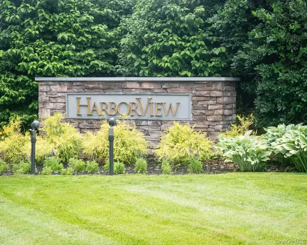 100 Harbor View DR #251, Port Washington, NY 11050