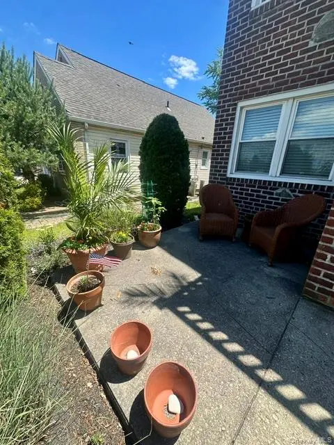 538 E Park AVE #1, Long Beach, NY 11561