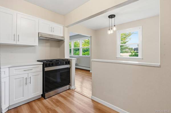 4060 Jerusalem AVE #1D, Seaford, NY 11783