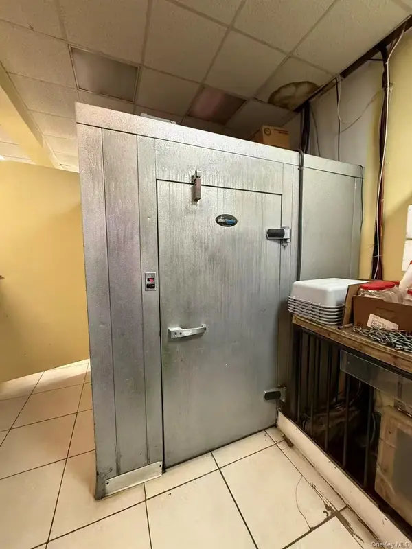 Address not disclosed, Bronx, NY 10452