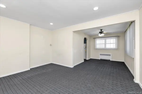 360 Litchfield AVE, Elmont, NY 11003