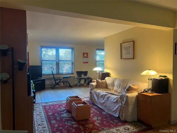 140-39 34th AVE #2S, Flushing, NY 11354
