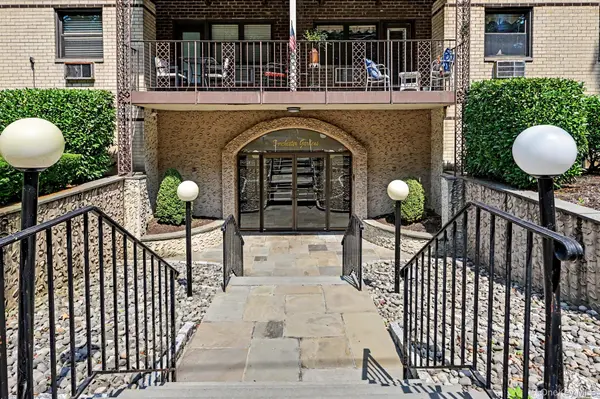 2241 Palmer AVE #1D, New Rochelle, NY 10801