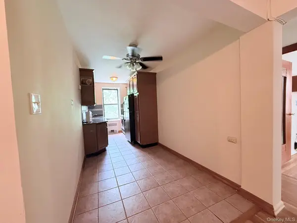 83-05 98 ST #3H, Woodhaven, NY 11421