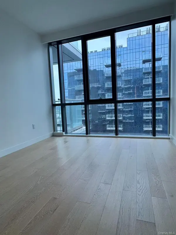 13437 35th AVE #11K, Flushing, NY 11354
