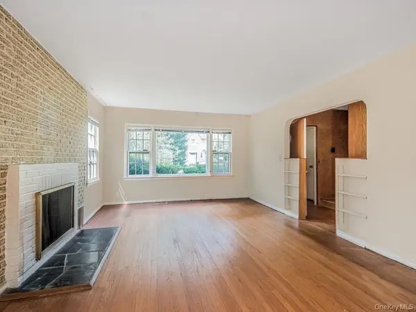 37 Poe ST, Hartsdale, NY 10530