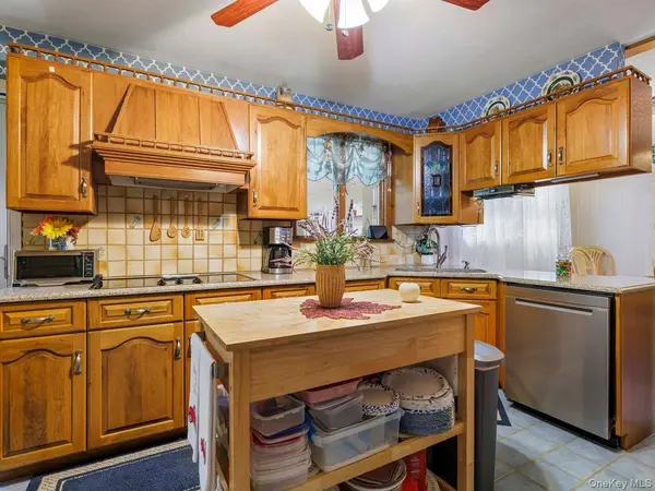 105 S Chapel Hill RD, Highland, NY 12528