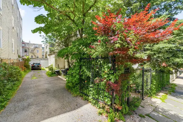 132 Webster AVE, Yonkers, NY 10701