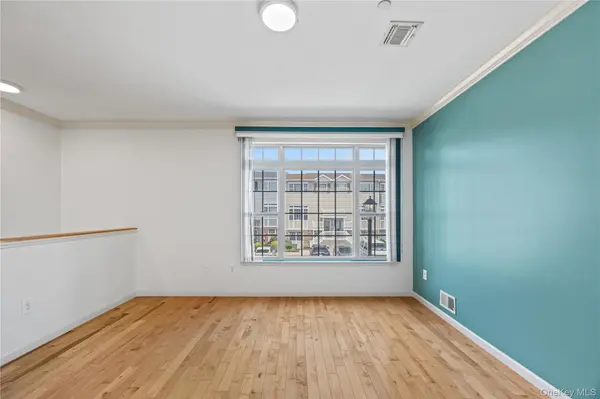 123 Heron LN #454, Bronx, NY 10473