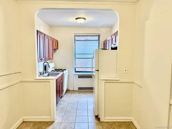 210 Martine AVE #6L, White Plains, NY 10601