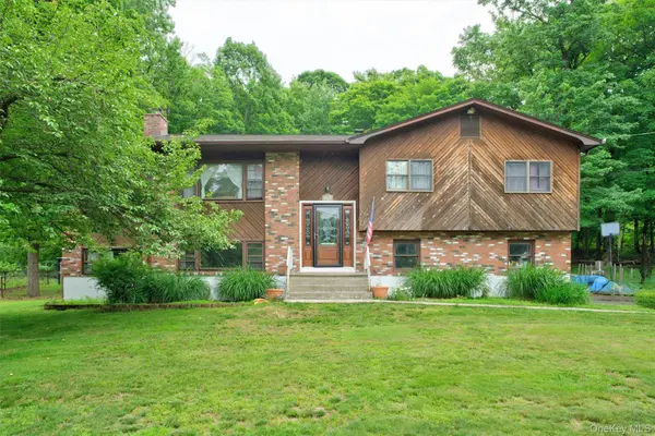 67 Carol DR, Monroe, NY 10950