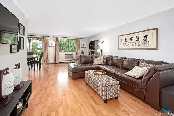 317 Kemey CV #317, Briarcliff Manor, NY 10510
