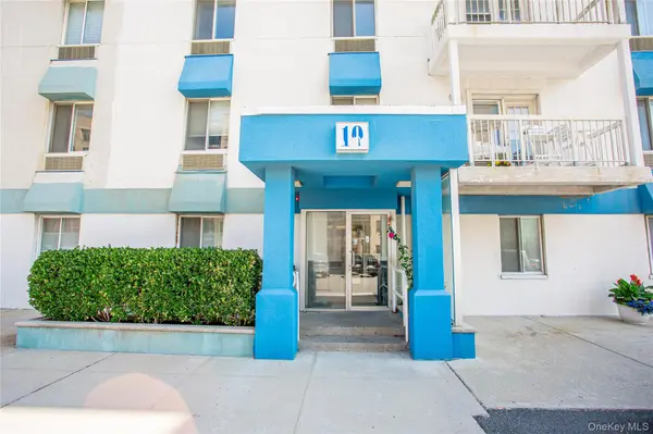 10 Franklin BLVD #205, Long Beach, NY 11561