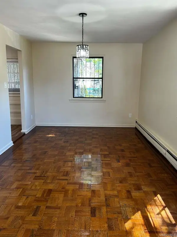 1149 East 219th Street, Bronx, NY 10469