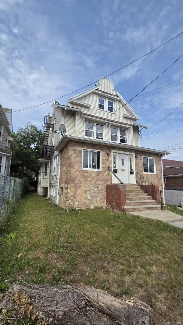 329 Beach 29th ST, Far Rockaway, NY 11691