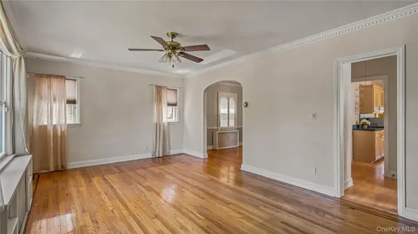 80-46 213th ST, Hollis Hills, NY 11427