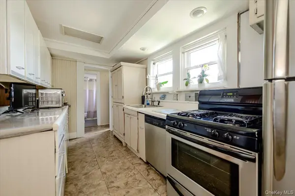 47D Edgewater PARK #47D, Bronx, NY 10465