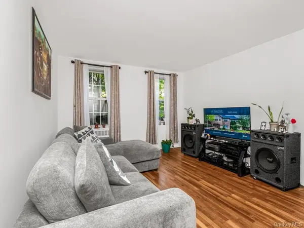 780 Bronx River RD #A16, Bronx, NY 10708