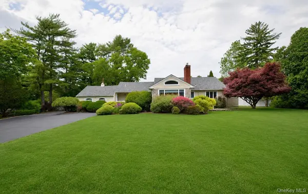 81 Lawrence Hill RD, Huntington, NY 11743