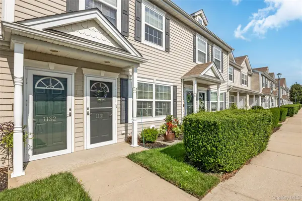 1132 Willow LN, Valley Stream, NY 11580