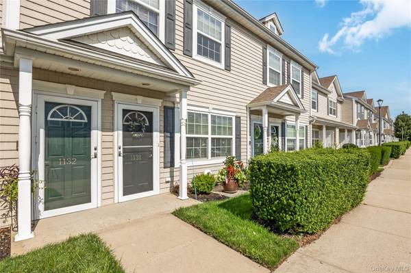 1132 Willow LN, Valley Stream, NY 11580
