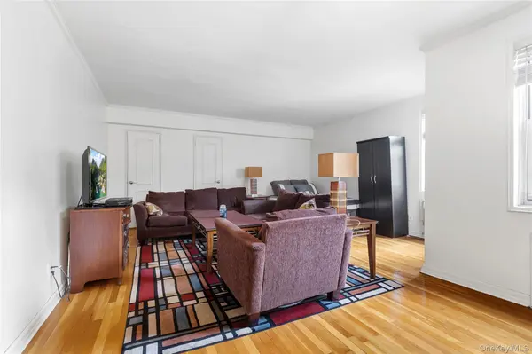 611 Palmer RD #3y, Yonkers, NY 10701