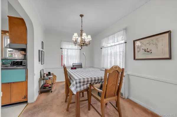 194-04 56th AVE, Fresh Meadows, NY 11365