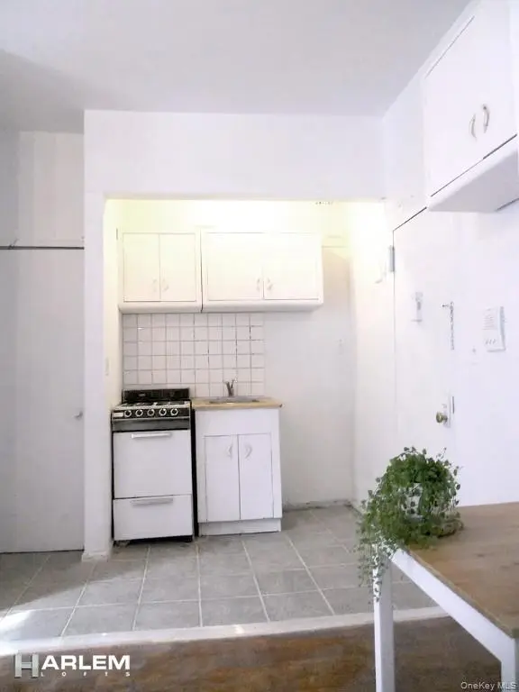 157 W 123rd ST #3E, New York (manhattan), NY 10027