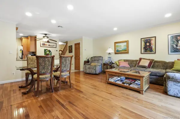 100 Daly BLVD #1306, Oceanside, NY 11572