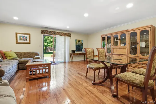 100 Daly BLVD #1306, Oceanside, NY 11572