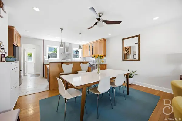 21-41 24th ST, Astoria, NY 11105