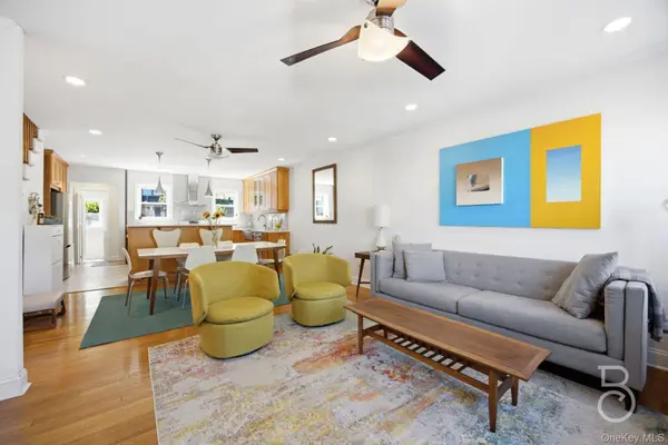 21-41 24th ST, Astoria, NY 11105