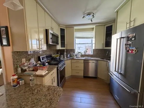 102-21 63rd RD #B16, Forest Hills, NY 11375
