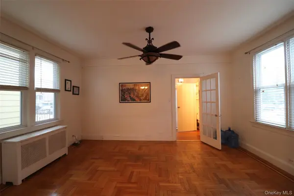3232 Country Club RD, Bronx, NY 10465