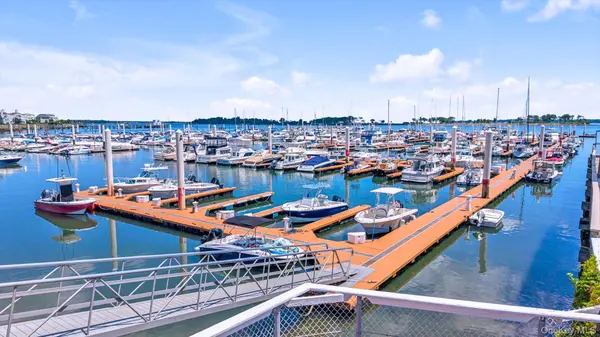 148 City Island AVE ##E-21, Bronx, NY 10464