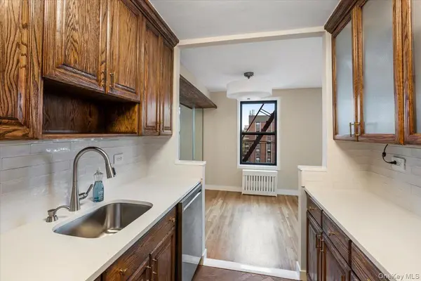 84-29 155 AVE #5J, Howard Beach, NY 11414