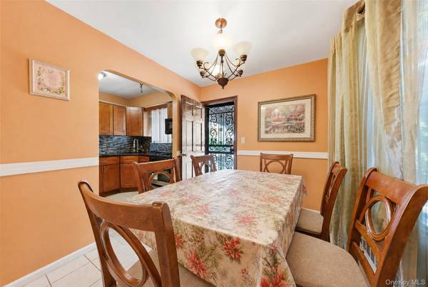 13170 221st ST, Laurelton, NY 11413