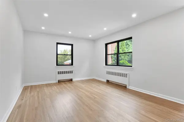 220-74 75th AVE #1st Flr, Bayside, NY 11364