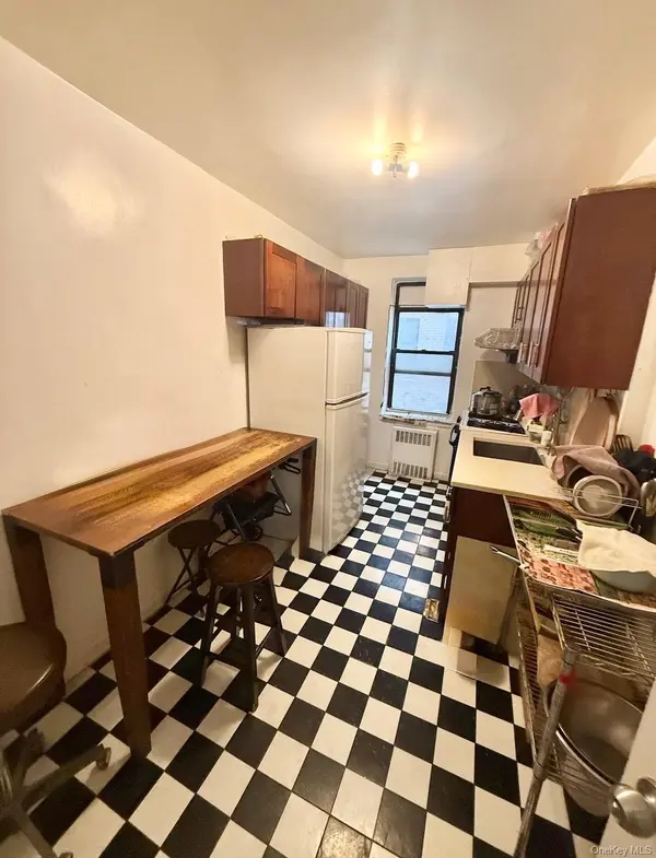 43-40 Union ST #2D, Flushing, NY 11355