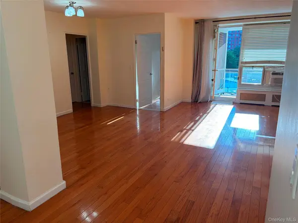 98-20 62nd DR #3D, Rego Park, NY 11374