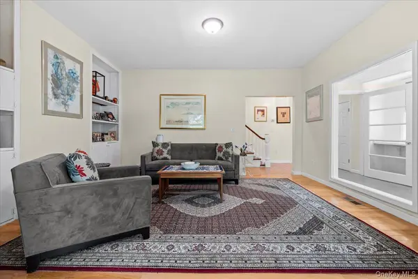 5600 Mosholu AVE, Bronx, NY 10471