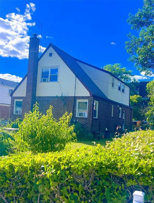 20020 42nd AVE, Bayside, NY 11361