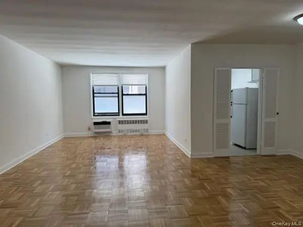 102-30 Queens Blvd #1S, Forest Hills, NY 11375