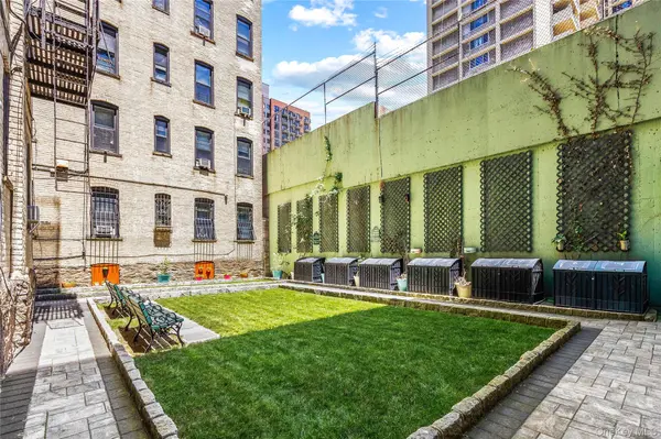 35 Crown ST #3B, Brooklyn, NY 11229