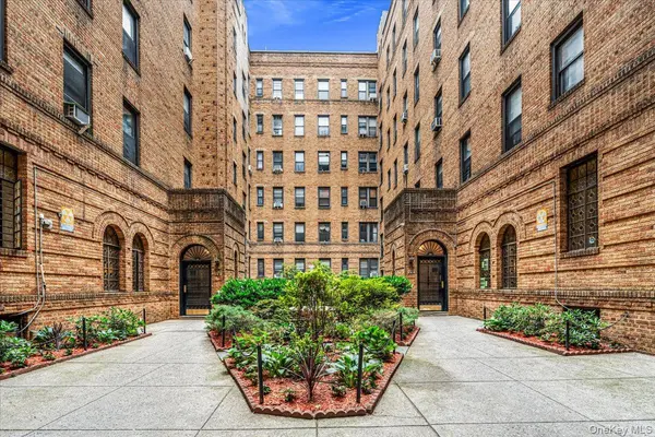 8344 Lefferts BLVD #3D, Kew Gardens, NY 11415