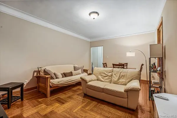 8344 Lefferts BLVD #3D, Kew Gardens, NY 11415