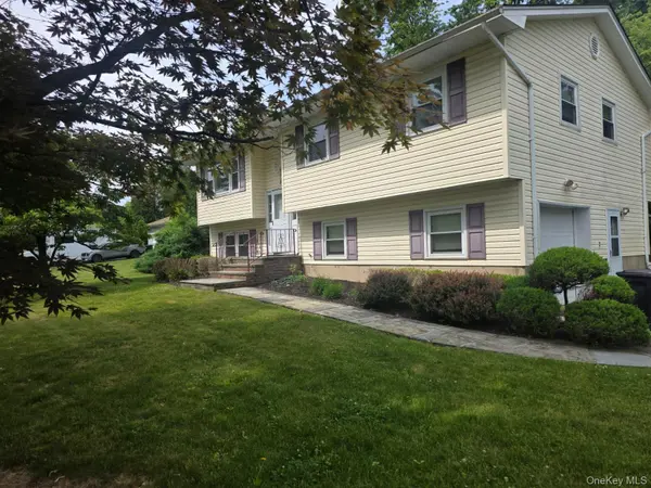 3 Amherst RD, New City, NY 10956