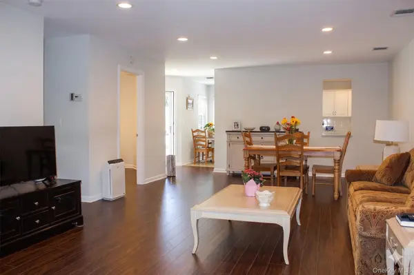 173 Knolls DR #173, Stony Brook, NY 11790